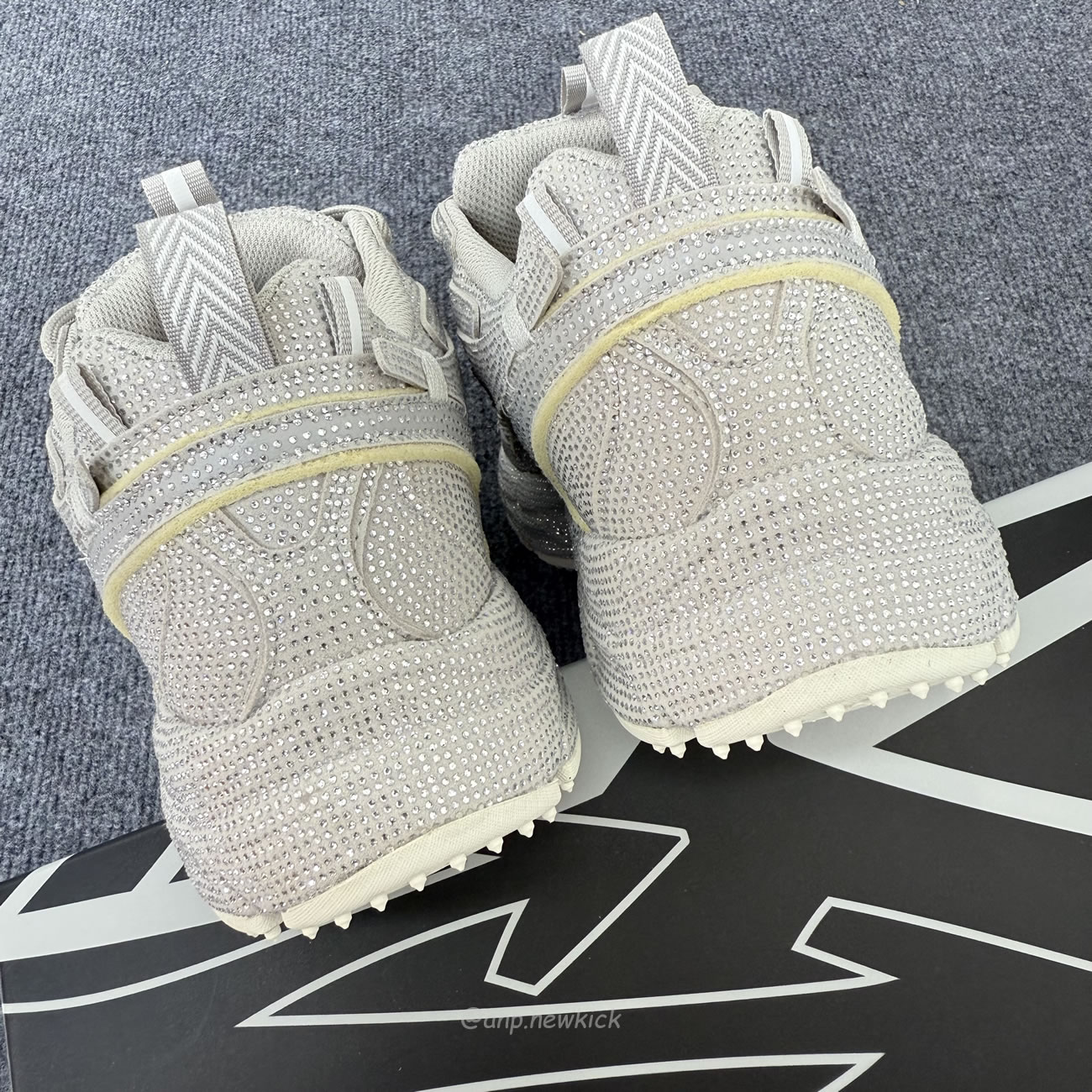 Off White Be Right Back Sneakers (9) - www.newkick.vip